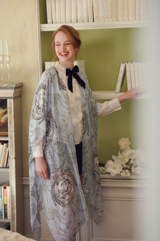 One Hundred Stars Throwover in Valentine Sky