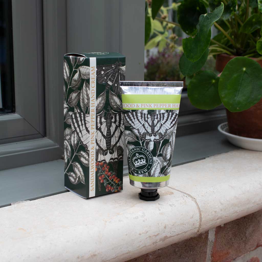 The English Soap Company - Kew Gardens Sandalwood and Pink Pepper Hand Cream