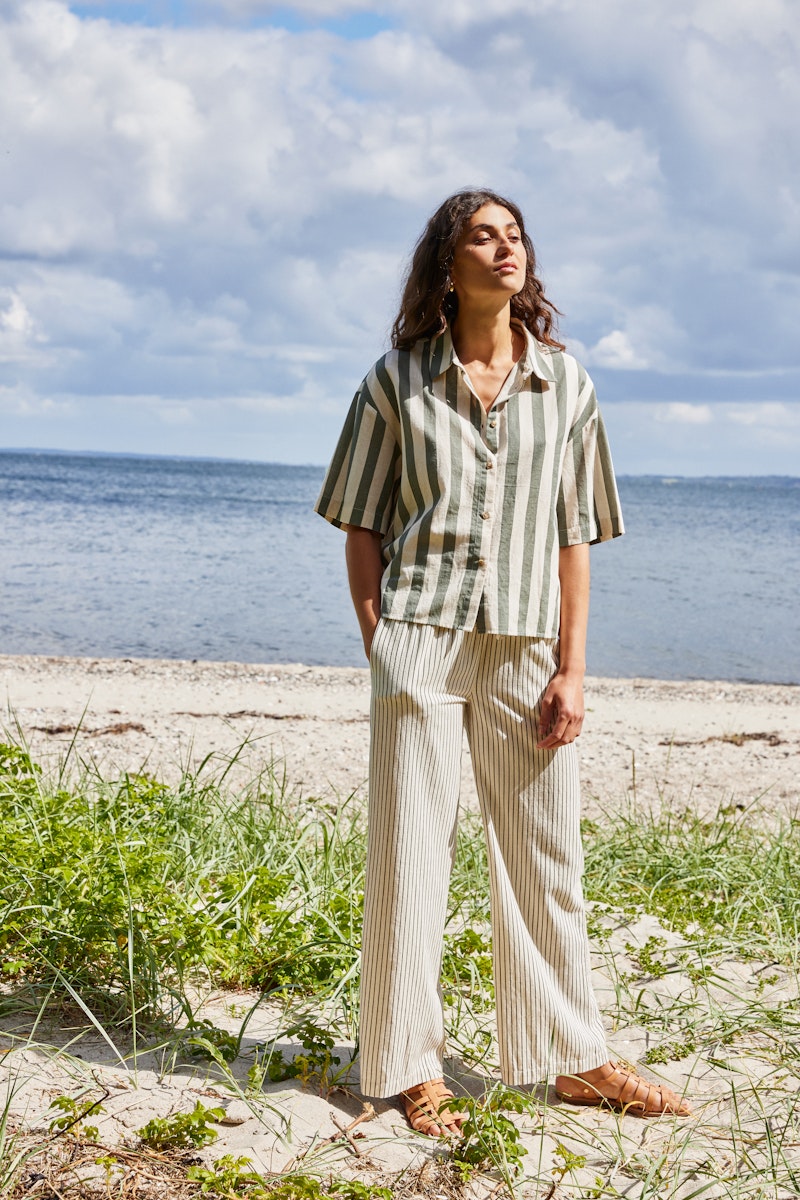 Fransa Maddie Shirt in Agave Green