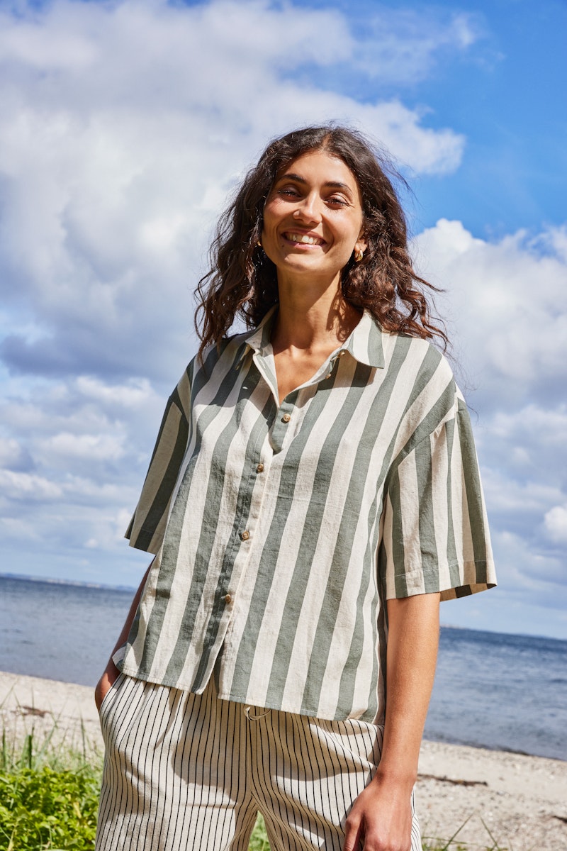 Fransa Maddie Shirt in Agave Green