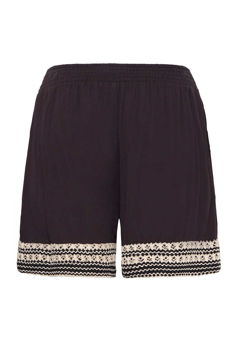 ICHI Ragni Shorts in Black