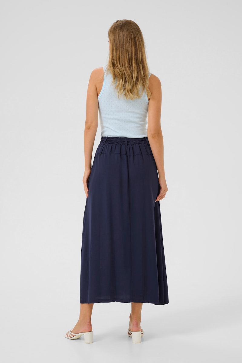 KAFFE Illis Skirt in Midnight Marine