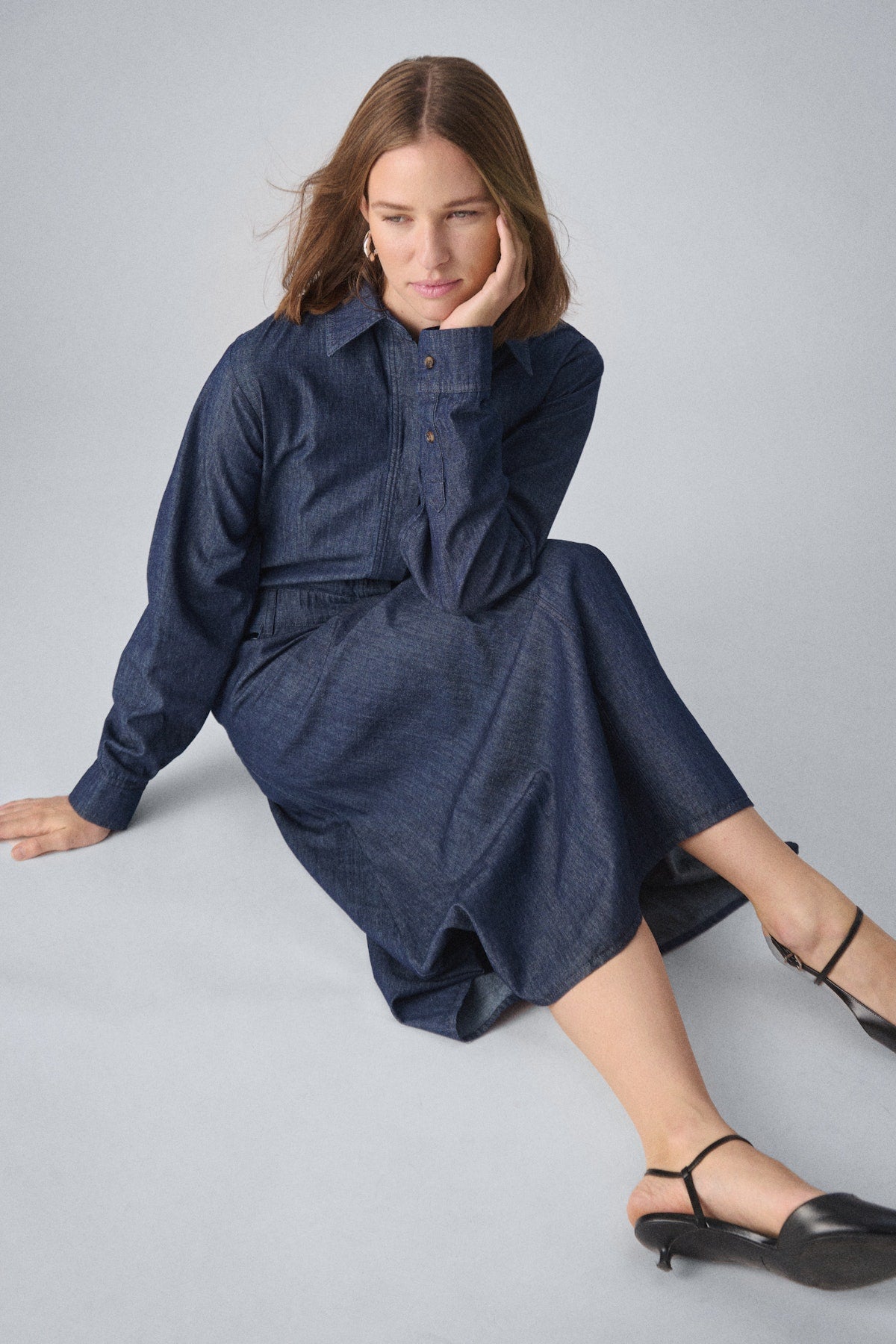 Soaked in Luxury Chamy Shirt Dress in Dark Blue Denim