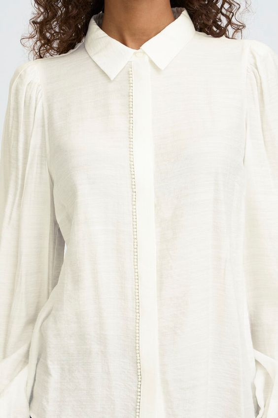 ICHI Rhines Shirt in Cloud Dancer