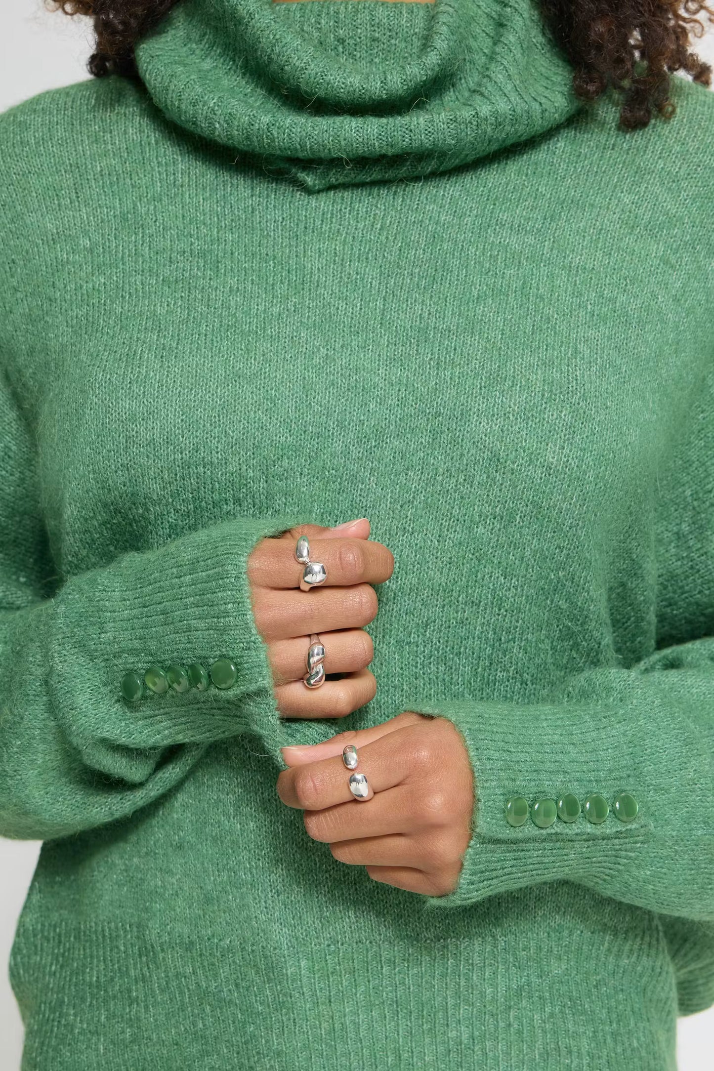 Ichi Kamara Cardigan in Fairway Green