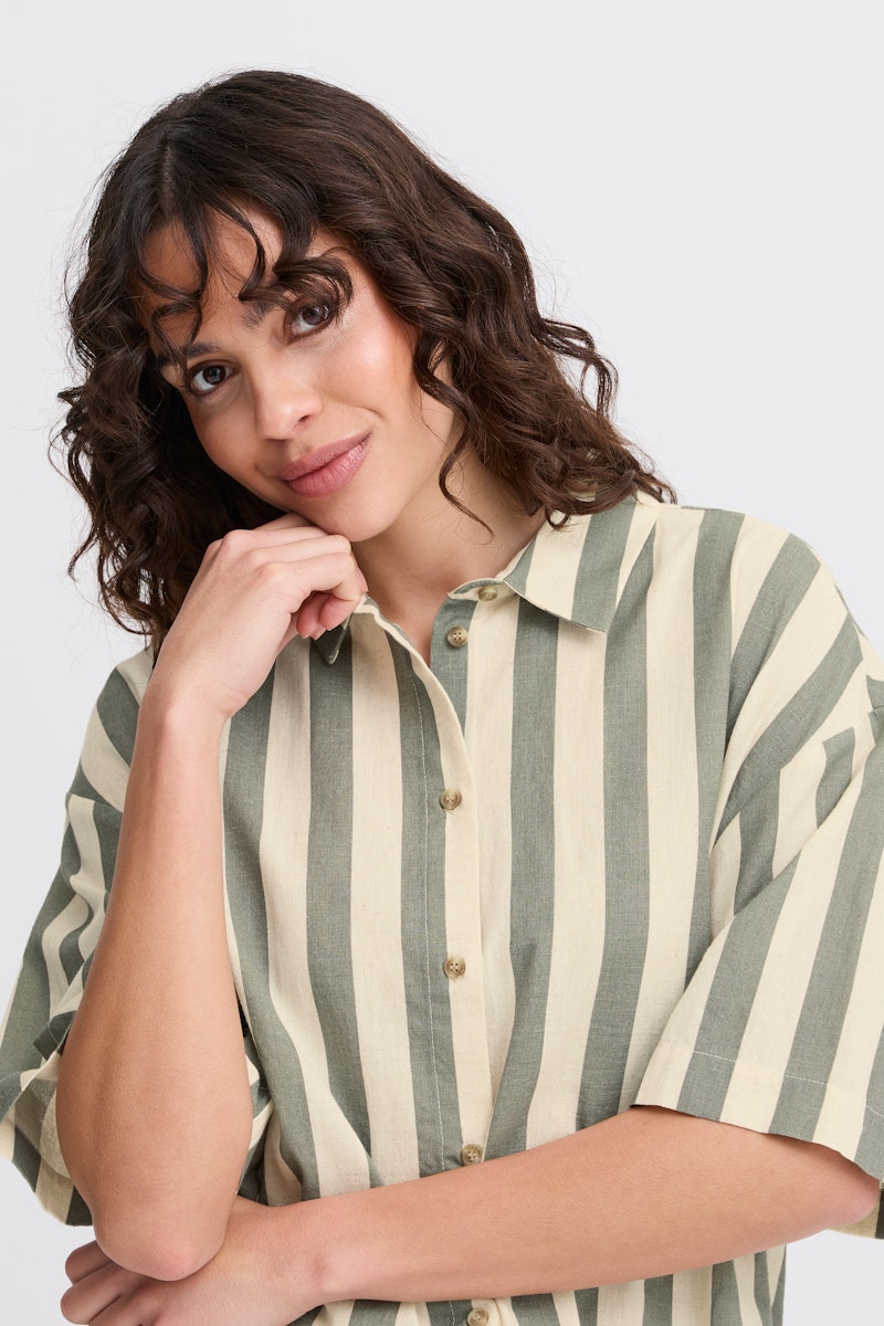 Fransa Maddie Shirt in Agave Green