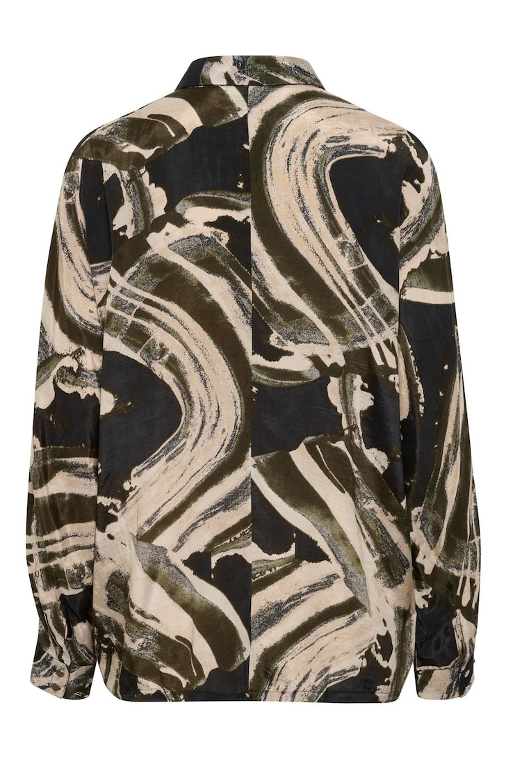 Kaffe Sophia Boxy Batwing Shirt in Black and Green