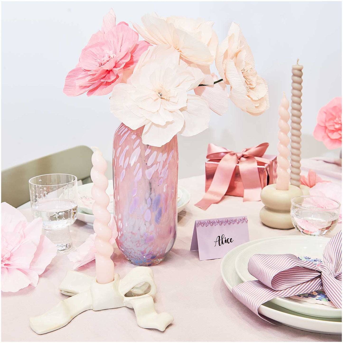 RICO Ceramic Candle Holder Bow in Cream, 4.5cm