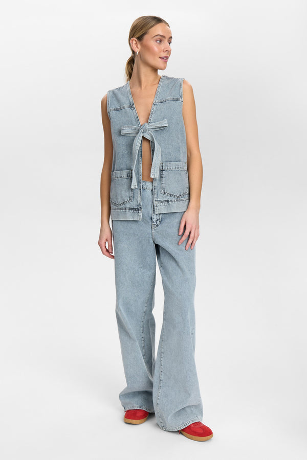 Numph Brooklyn Vest in Light Blue Bleach