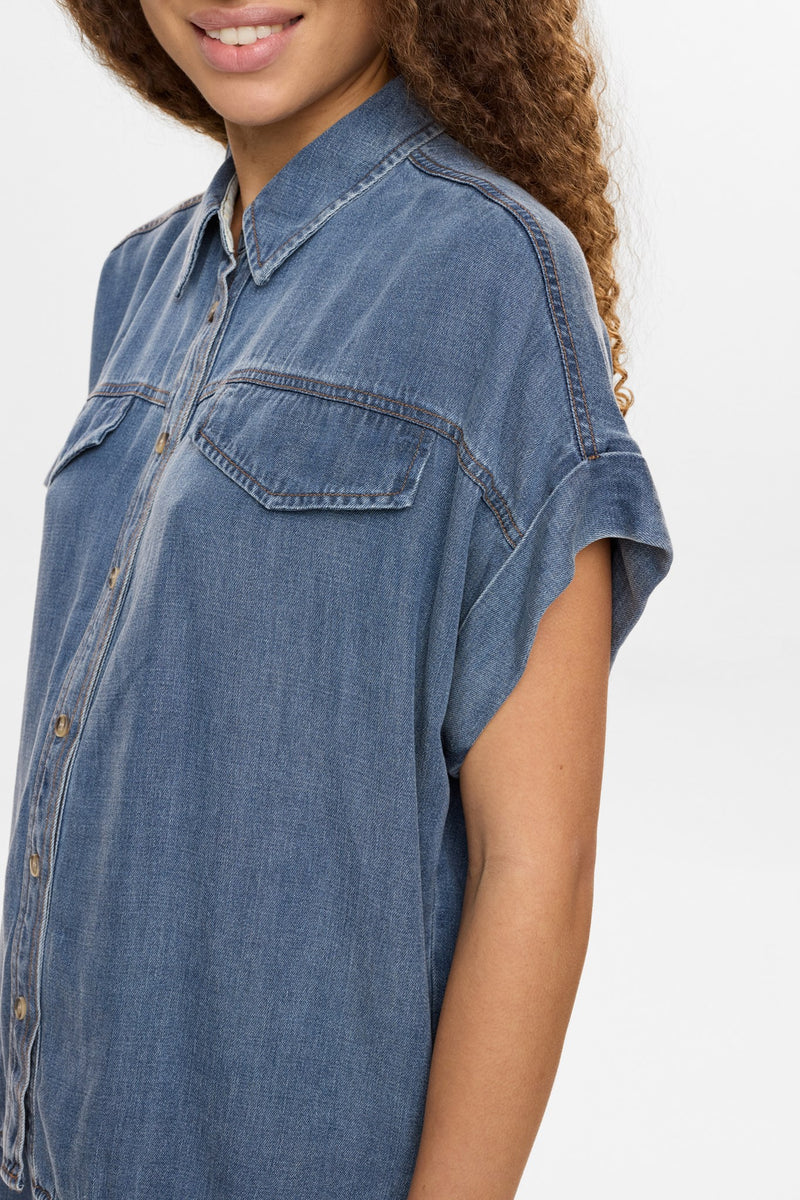 Numph Elida Sleeveless Shirt in Snow Washed Denim