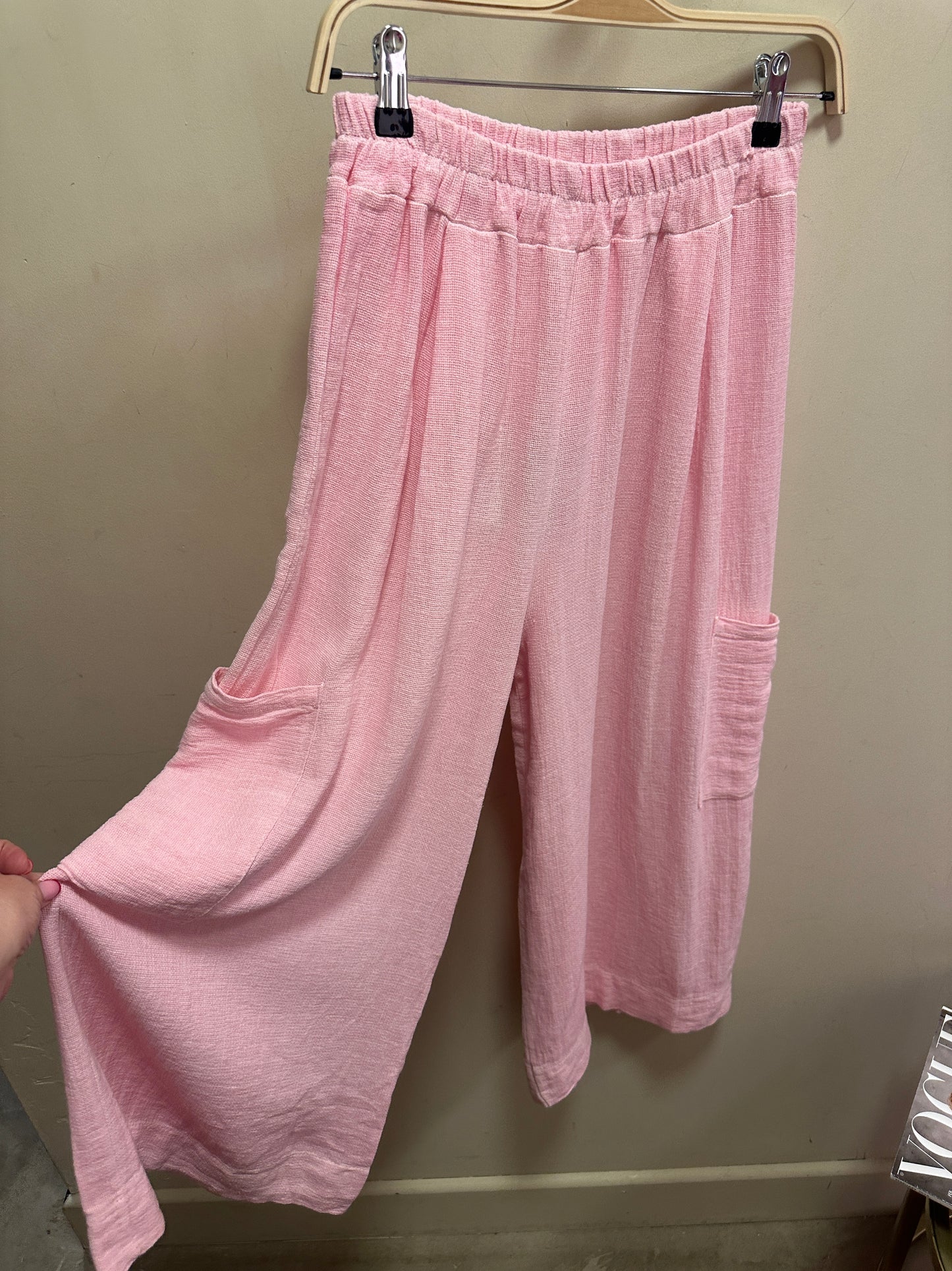 Harper Cropped linen mix trouser with side pockets Peony Pink