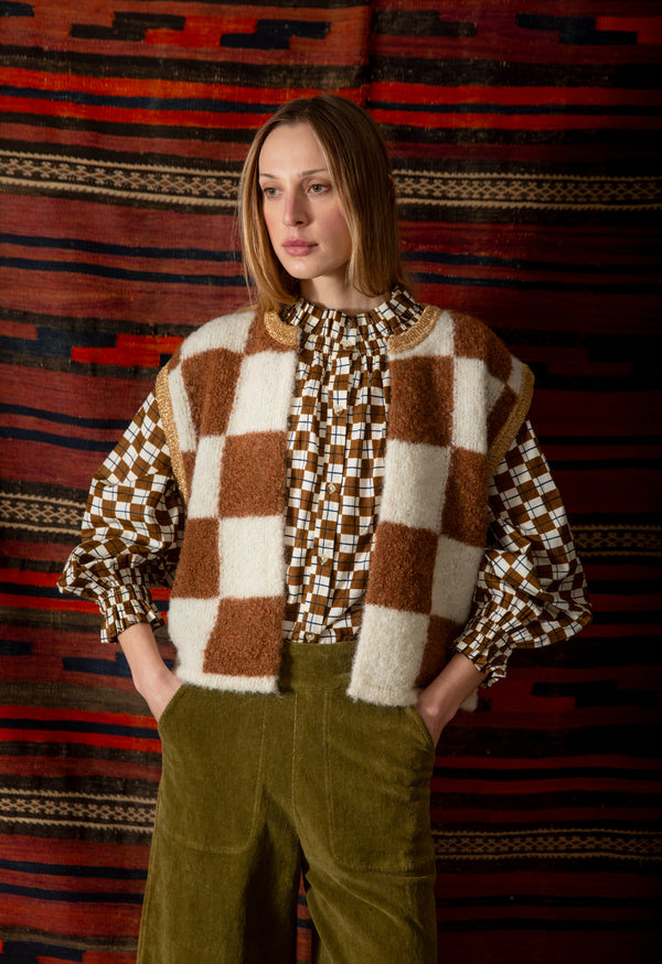 Bonte London Earl Gilet in Camel