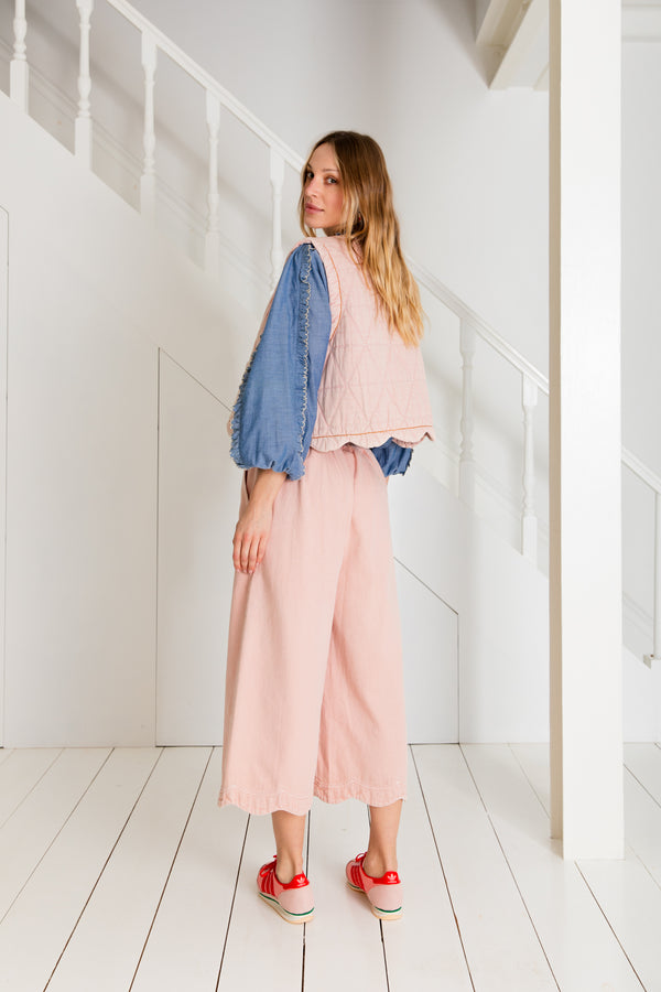 Bonte London Estelle Gilet in Chalk Pink