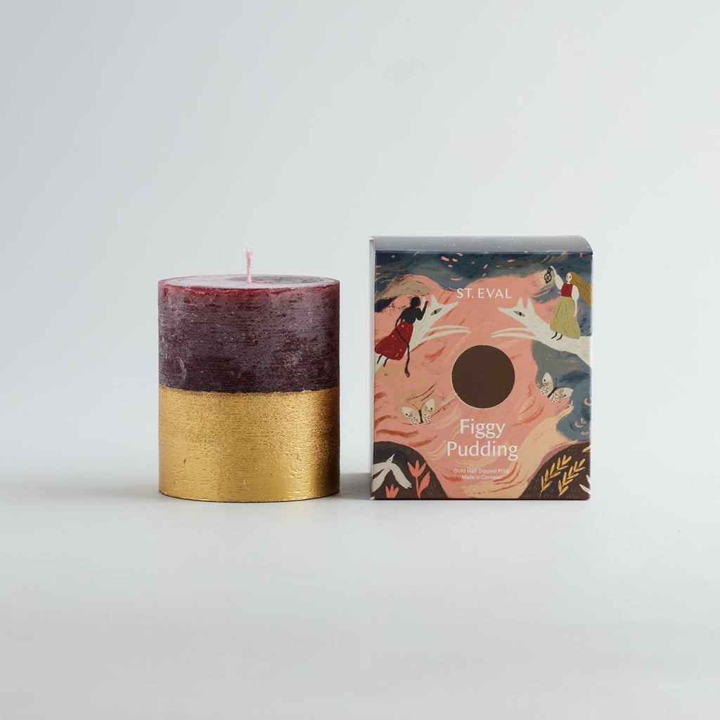 St Eval Figgy Pudding Gold Dipped Pillar Candle