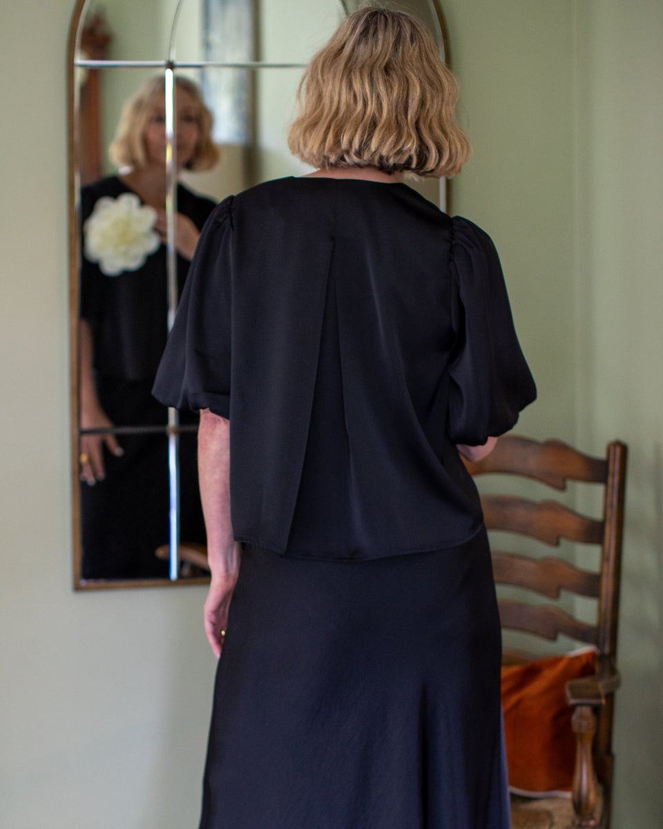 Chalk Porcha Top in Black