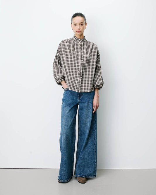 Grace & Mila The ADELIE button-down blouse in Latte