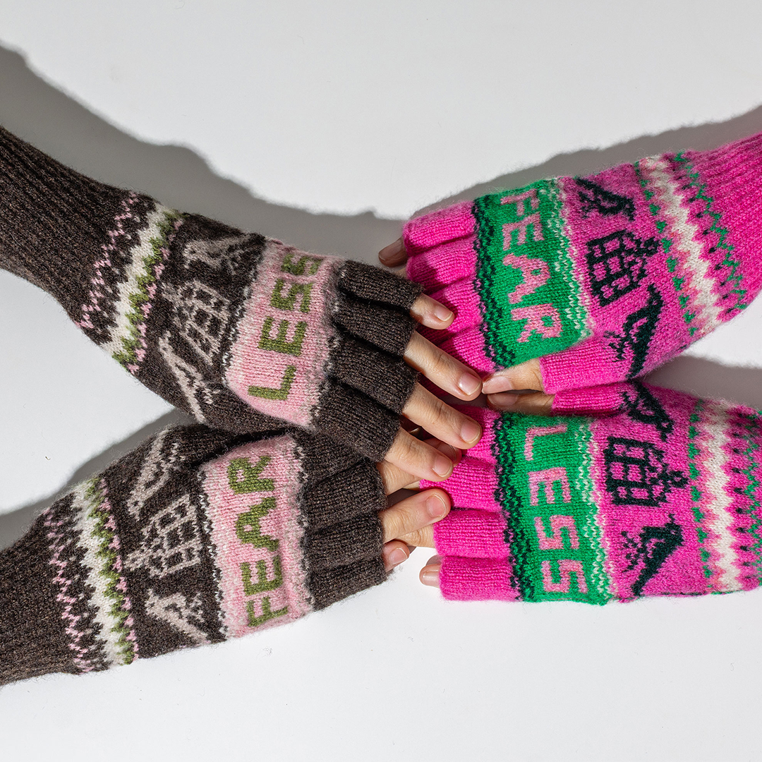 Black & Beech Fearless Fingerless Mittens in Bubblegum