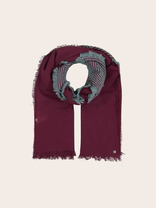 Frass Sustainability Edition - Fil Coupé stole with geometric pattern