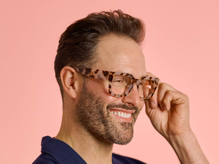 Goodlookers Reading Glasses 'Jordan' White Tortoiseshell