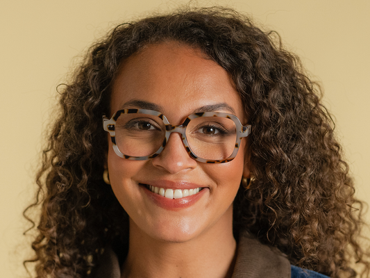 Goodlookers Reading Glasses 'Adrienne' Matt White Tortoiseshell