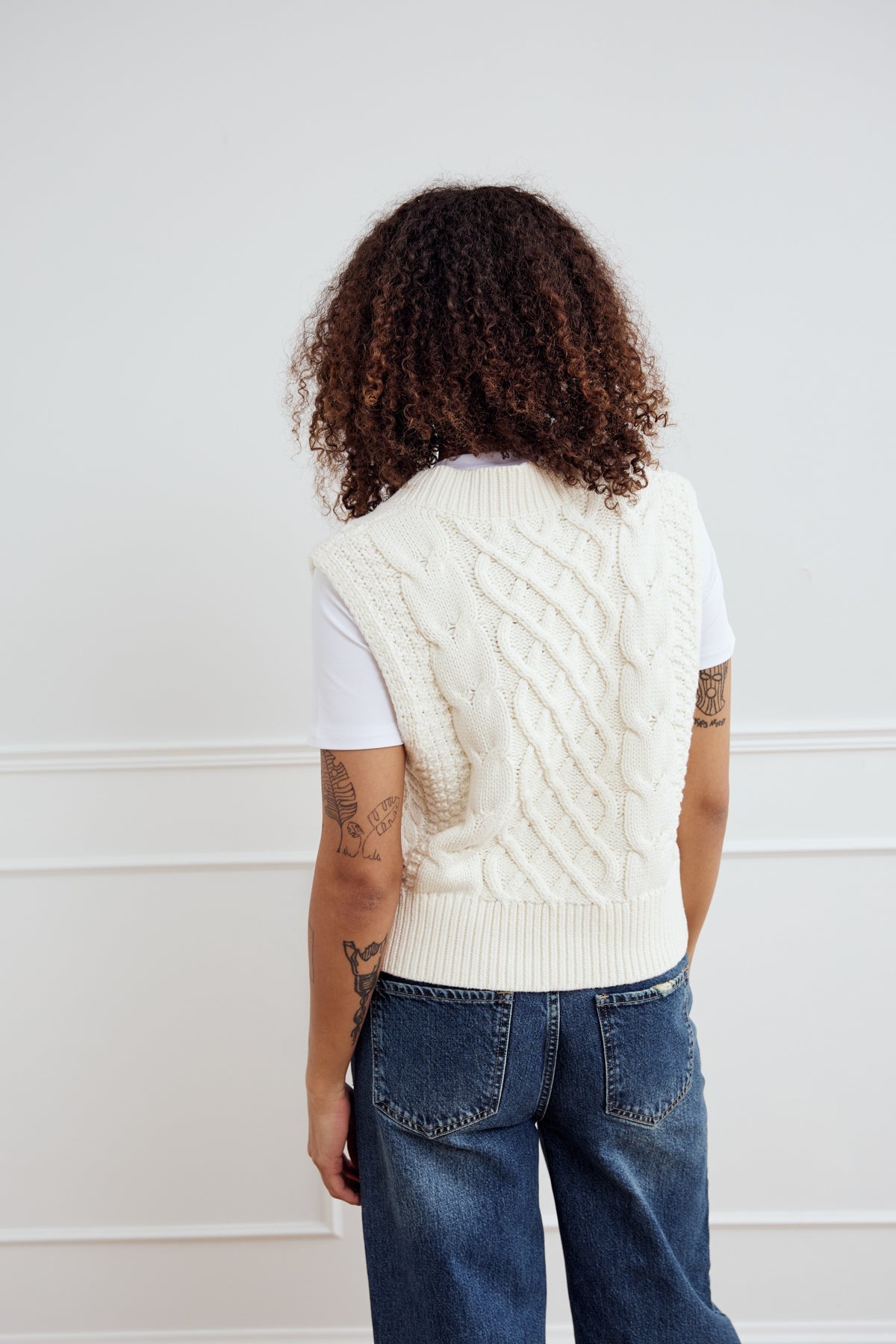 Noella Gio Knit Vest in Ivory