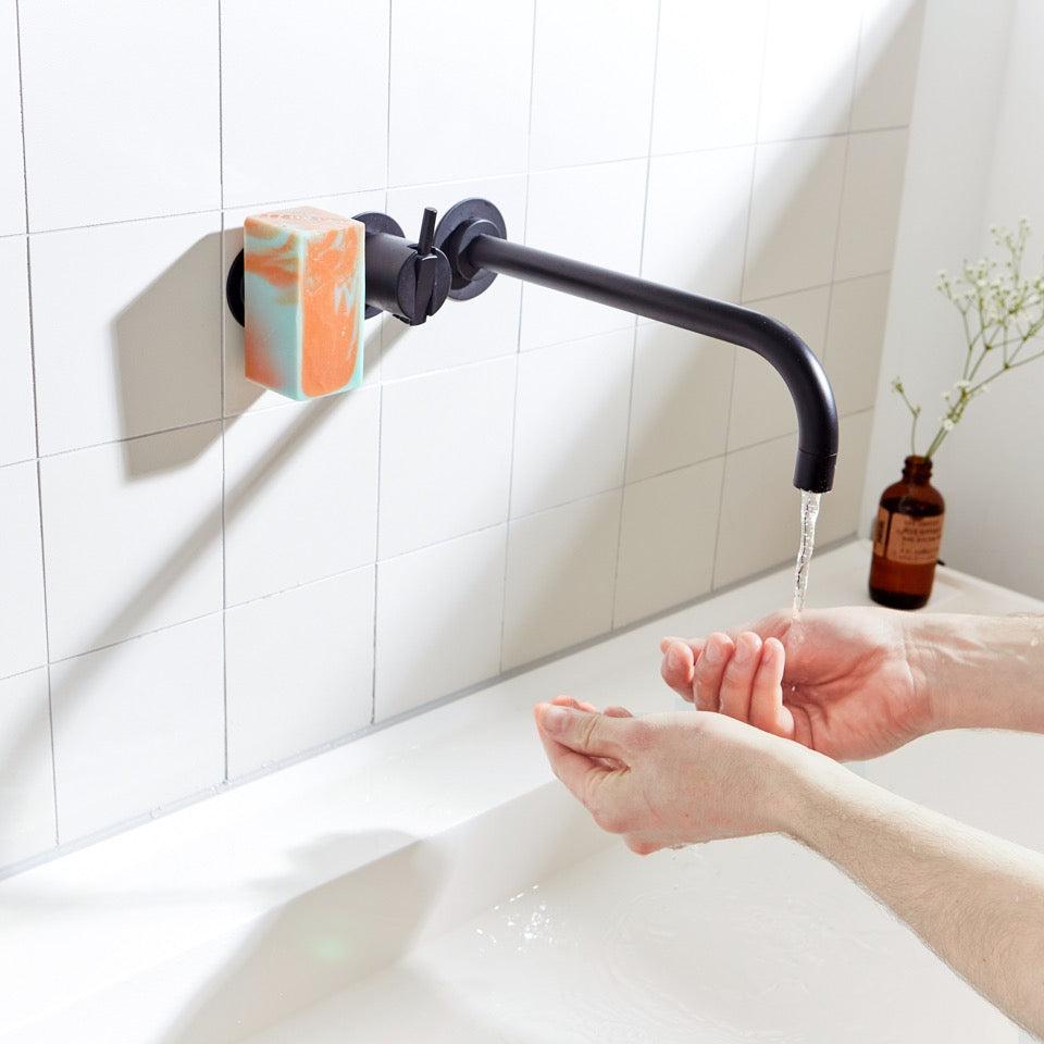 Soapi Mint Magnetic Soap Holder