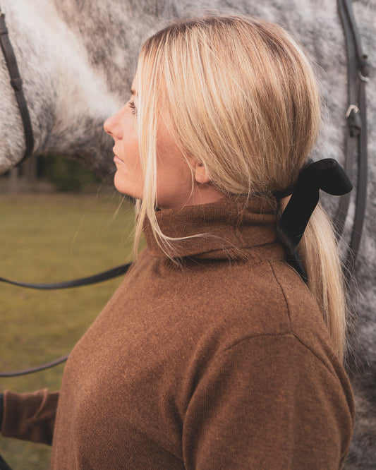 Chalk Bexhill Velvet Bow Ponytail Pin in Bear Black
