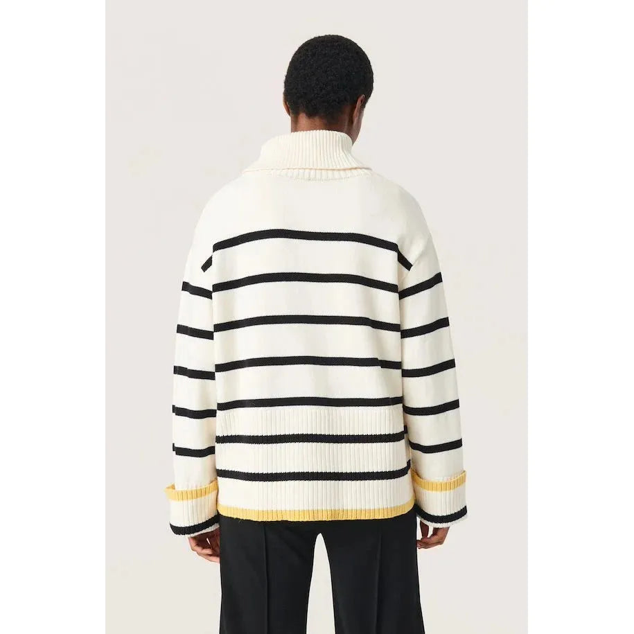 Soaked in Luxury Musling Rollneck Jumper