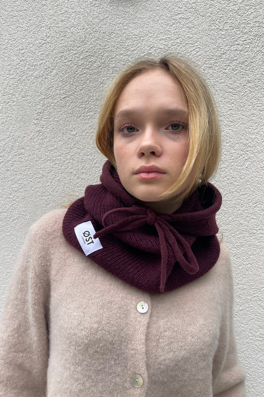 Ost London Rikke Cashmere Mix Balaclava -Burgundy