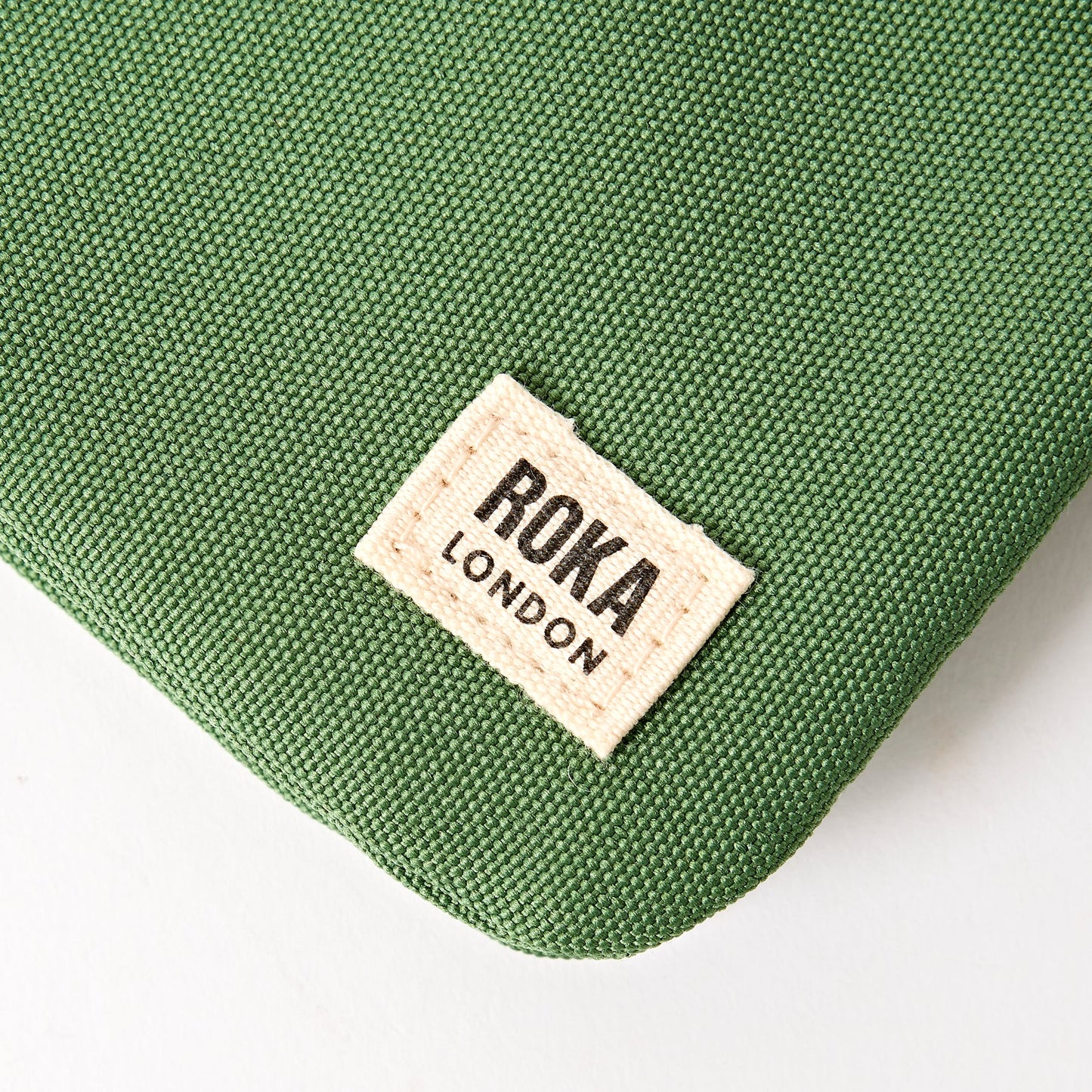 Roka London Carnaby Wallet in Artichoke