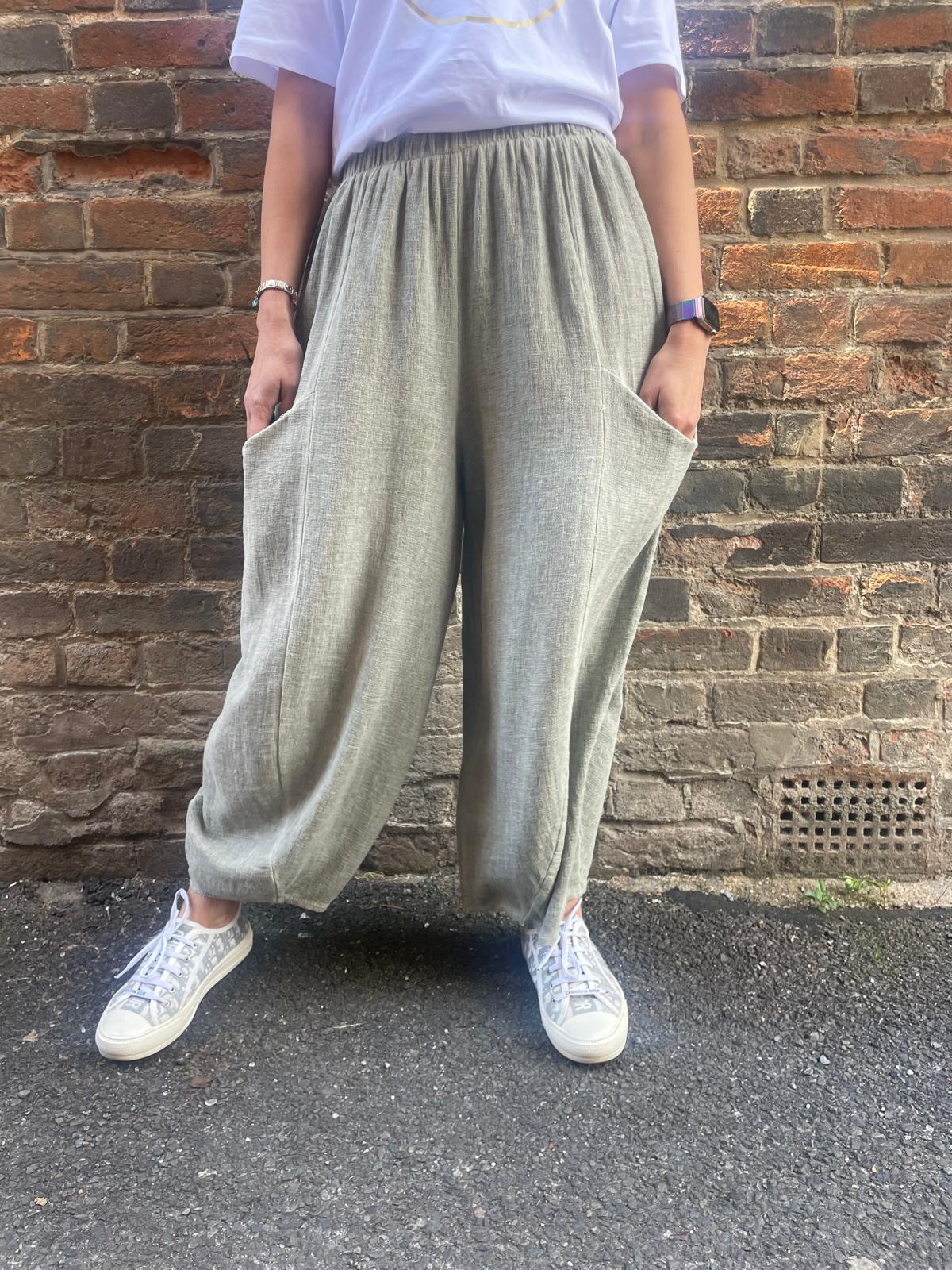 Loose Fit Balloon Leg Linen Trousers
