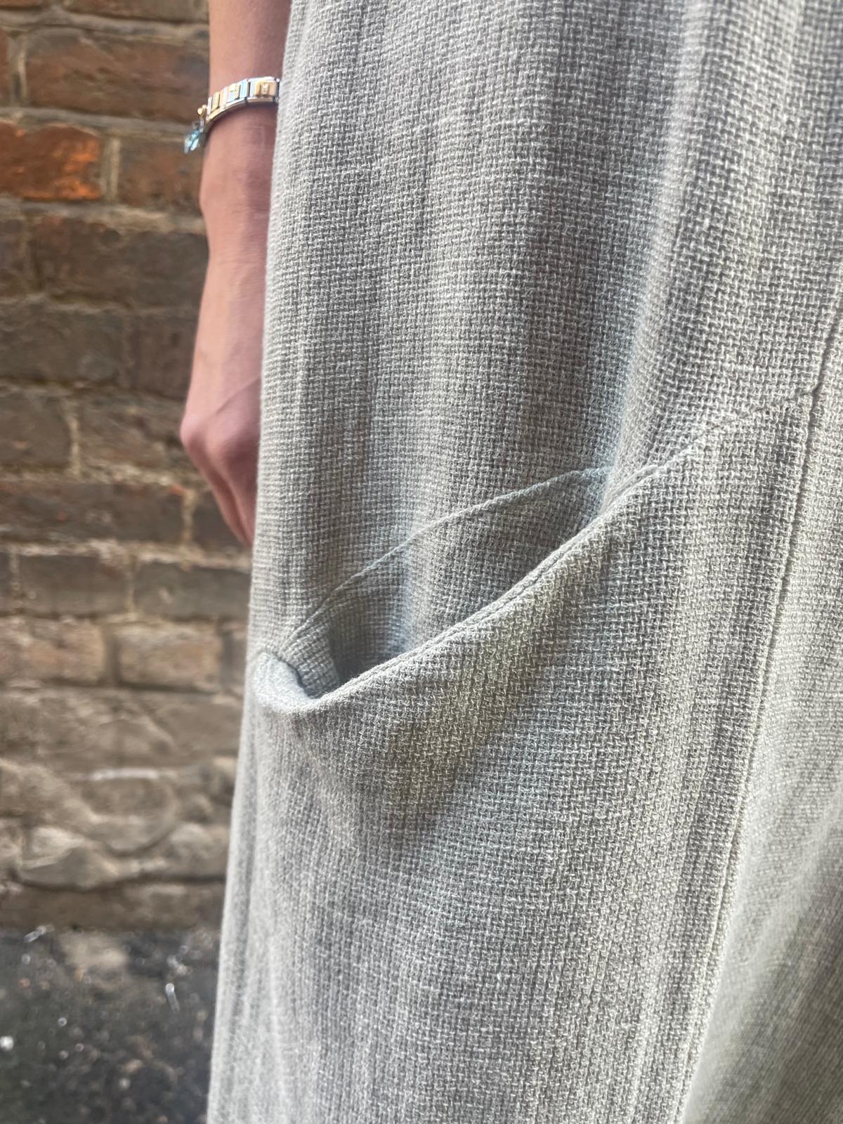Loose Fit Balloon Leg Linen Trousers