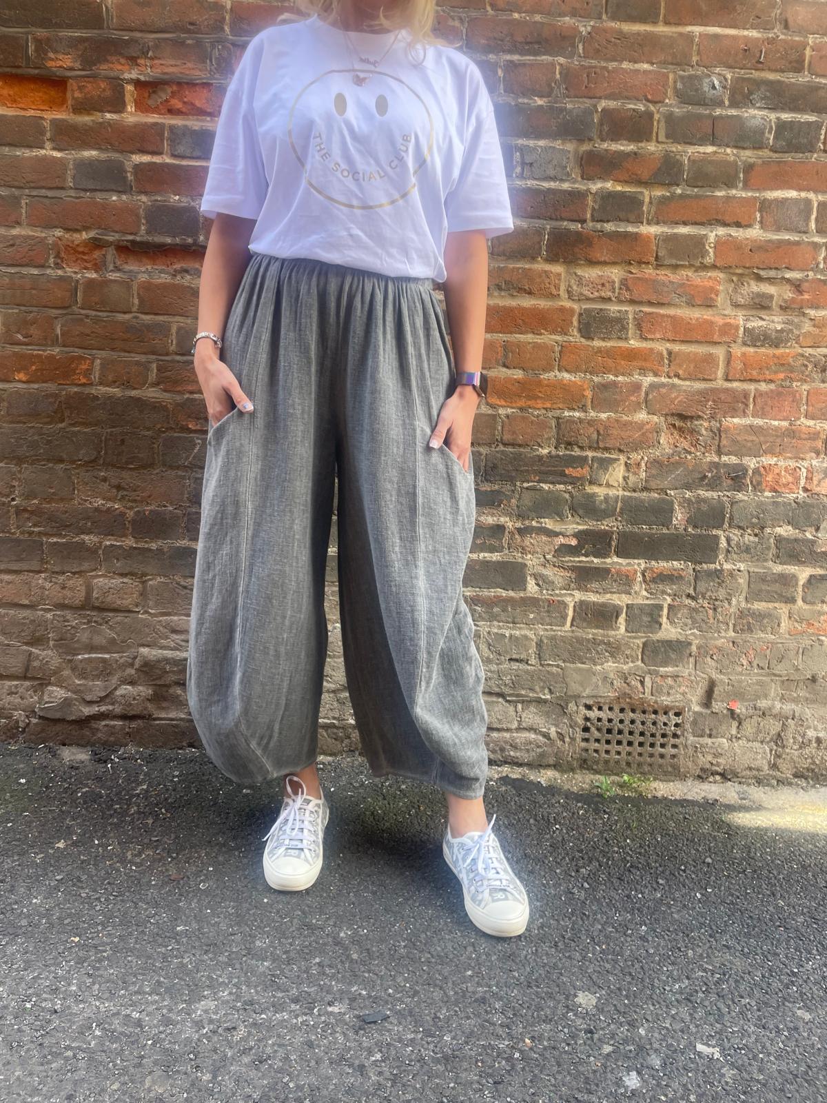 Loose Fit Balloon Leg Linen Trousers