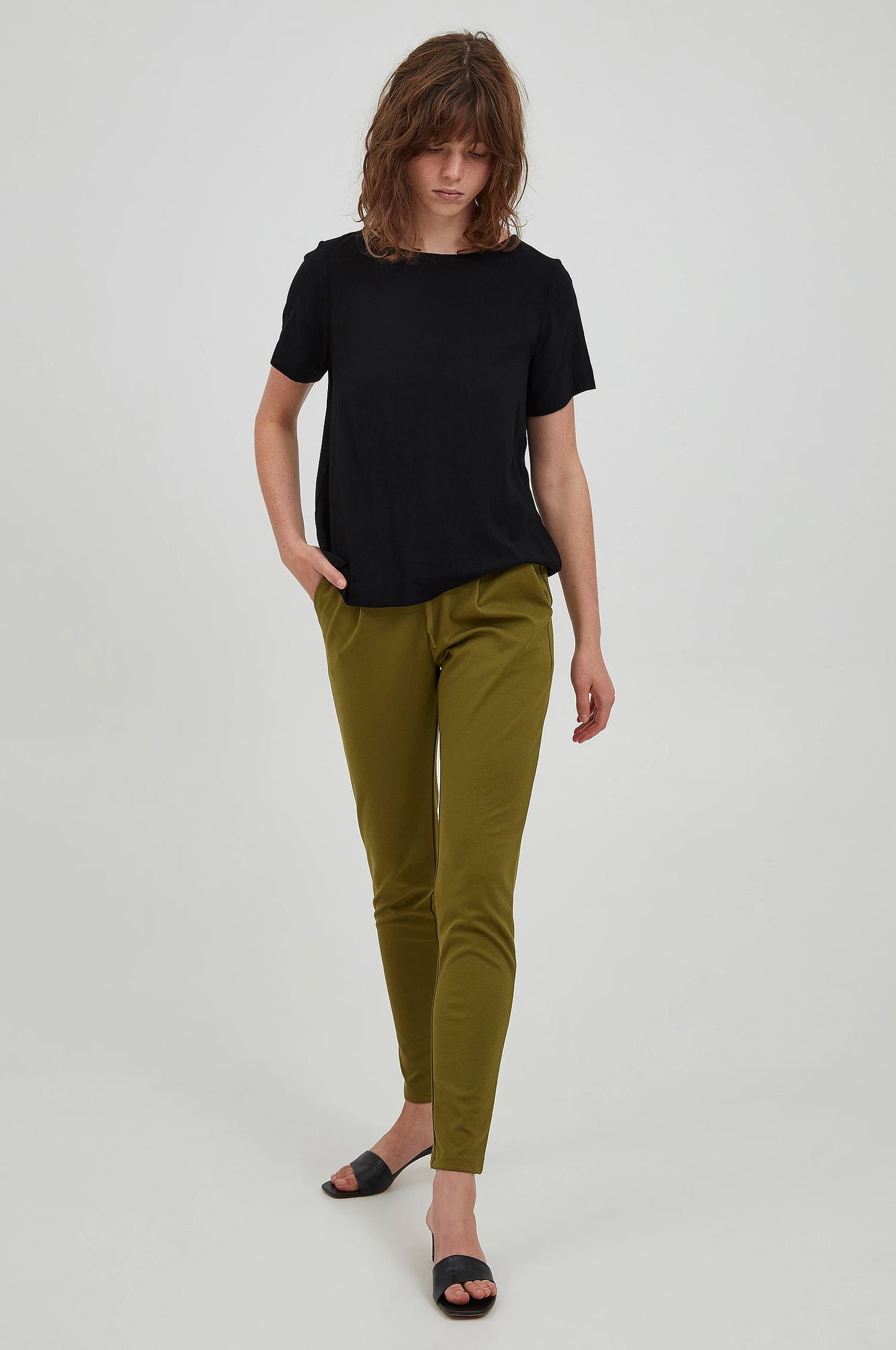 Ichi Main SS top in black