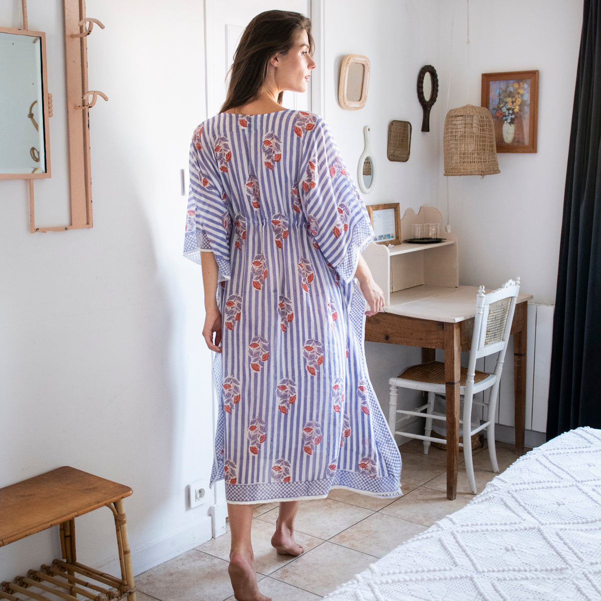 Zen Ethic Beaulieu Large Kaftan in Lilac