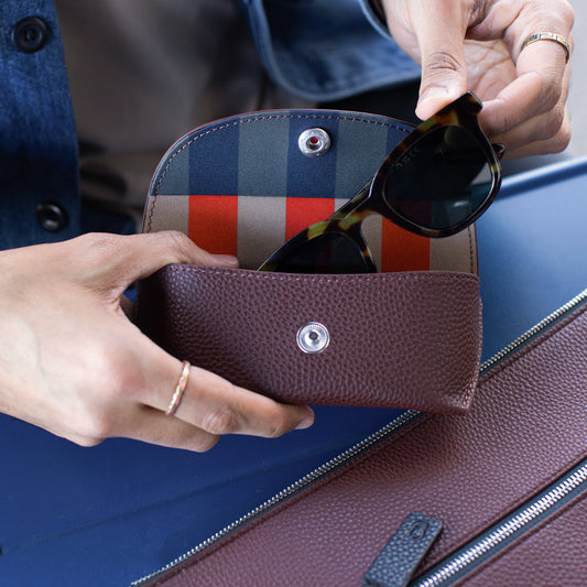 Caroline Gardner Wine Flap Glasses Case