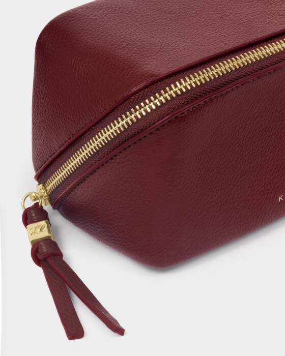 Katie Loxton Fold-Out Make Up Bag in Cherry