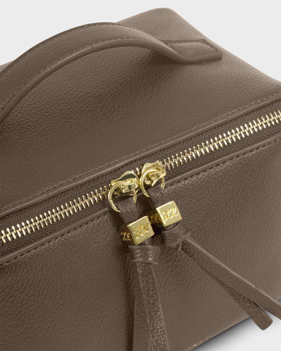 Katie Loxton Soho Medium Makeup & Wash Bag in Mink