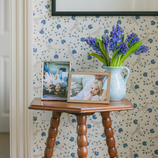 Addison Ross Matte Gold Frame with Squared Corners 5x7