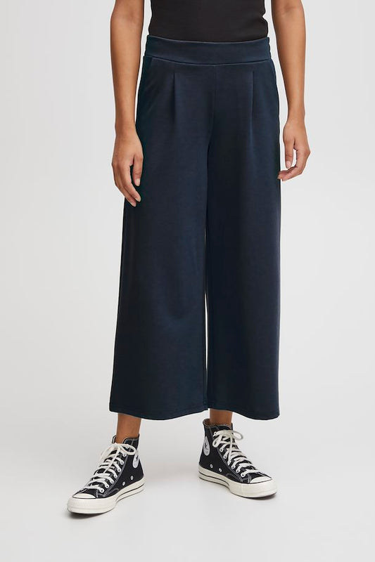 ICHI Kate SUS Ankle Length Trousers in Total Eclipse
