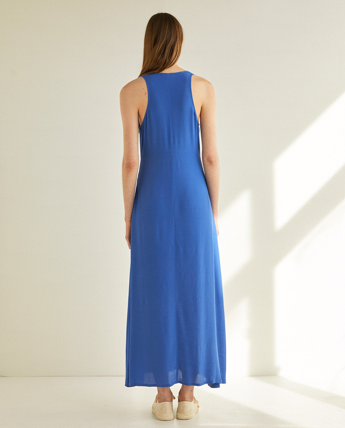 Yerse Long Flowy Dress in Blue