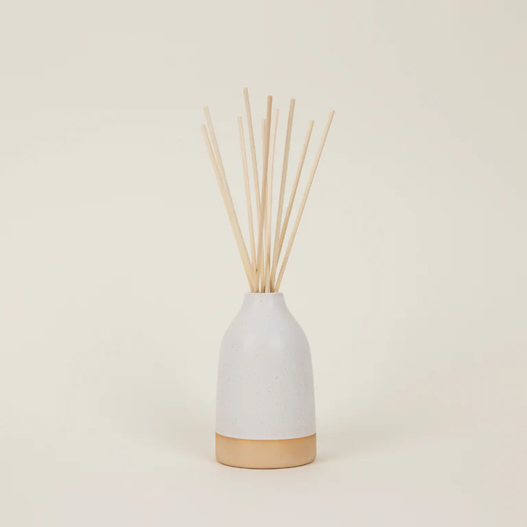 St Eval White Speckle, Ceramic Diffuser Bottle