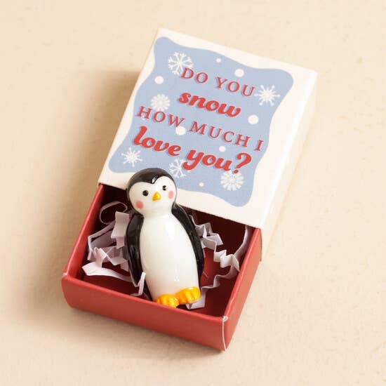 Lisa Angel - Tiny Matchbox Ceramic Tokens: Hedgehog