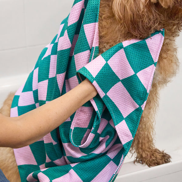Dock & Bay Dog Towels - Check Mutt - Medium  (90x50cm)