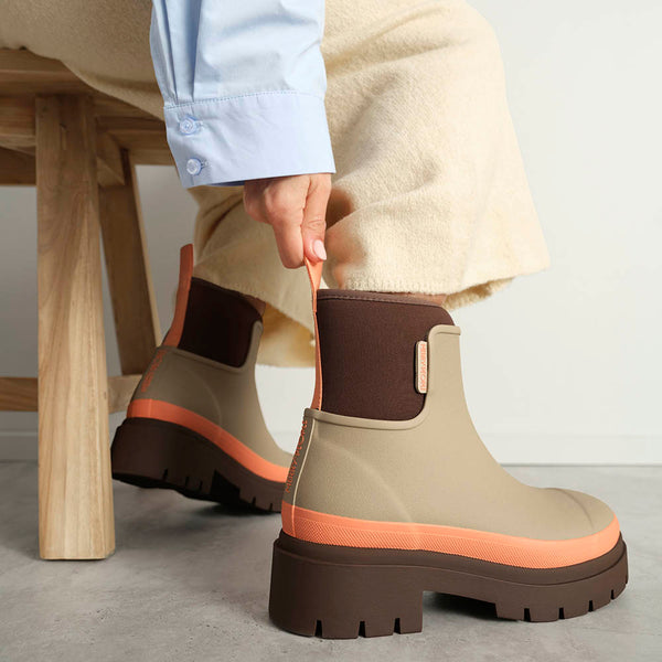 Merry People Tully Ankle Wellies in Taupe & Apricot