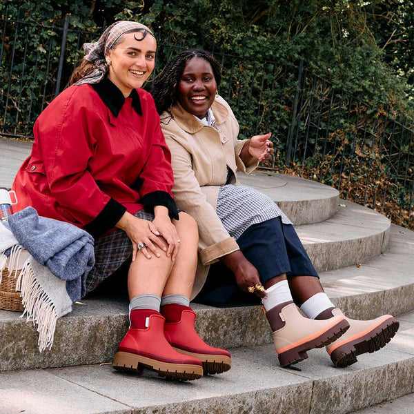 Merry People Tully Ankle Wellies in Taupe & Apricot