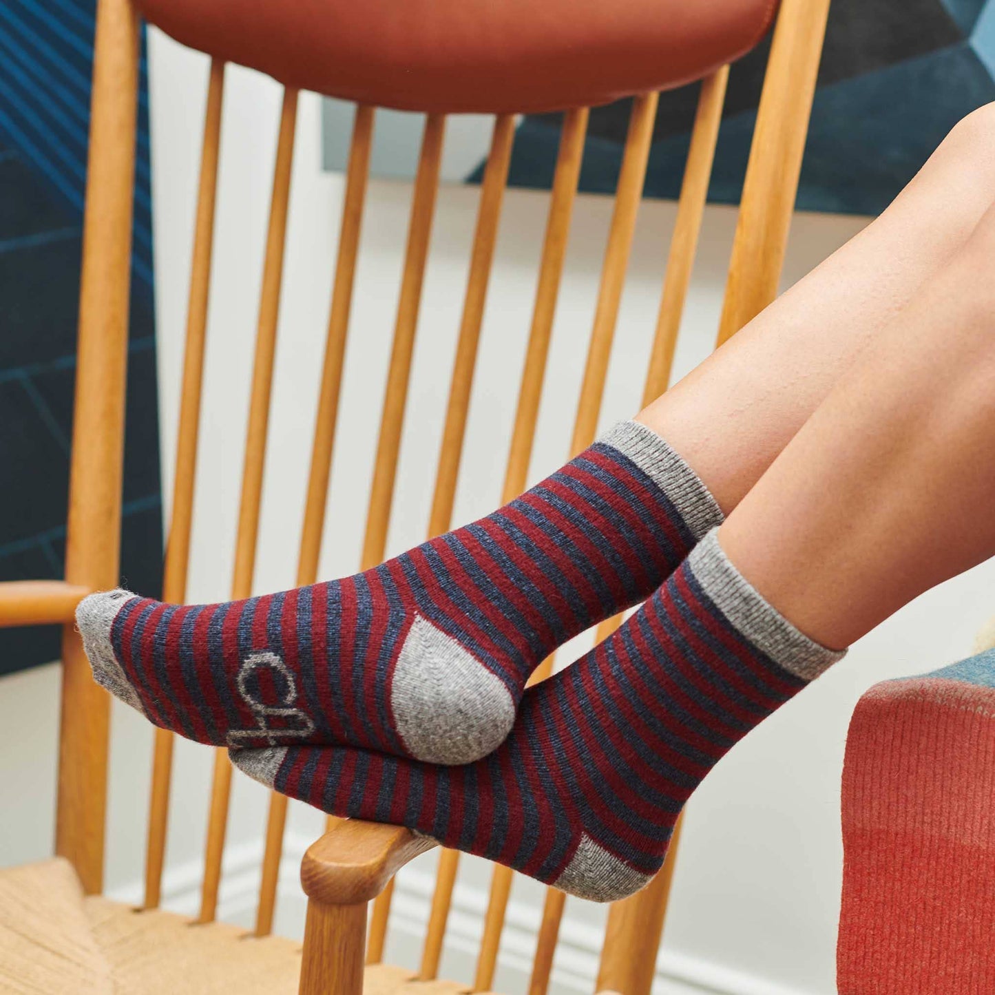 Catherine Tough - Women's Lambswool Ankle Socks  : Stripe - plum & navy