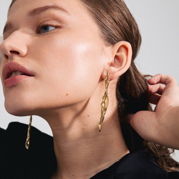 Pilgrim FEEL drop earrings gold-plated