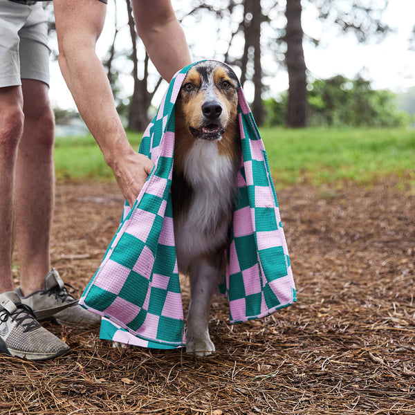 Dock & Bay Dog Towels - Check Mutt - Medium  (90x50cm)