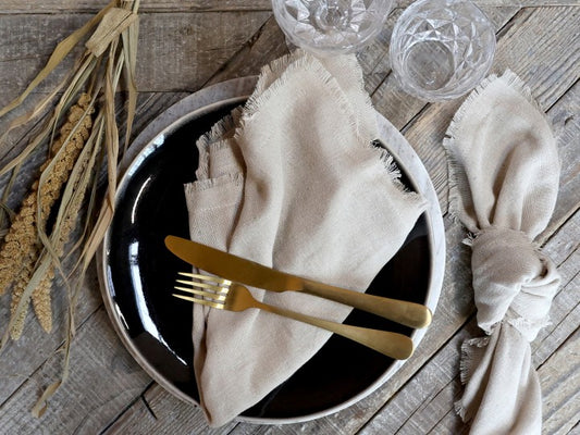 Cloth Napkin in Linen with frayed edges